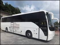 Temsa Safari HD von Potsdam Tours aus Deutschland im Stadthafen Sassnitz am 31.08.2013