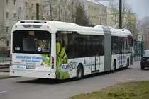 M-V 373 (Volvo Hybrid 7900) fährt am 10.03.2015 auf seiner Stammlinie 690. Aufgenommen an der Max-Born-Straße.

