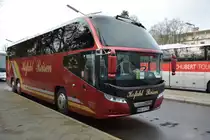 Dieser Neoplan Cityliner (HRO-K 776) steht am 17.01.2015 am S-Bahnhof Olympiastadion.
