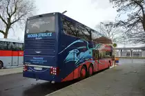 Dieser Van Hool T 925 (MST-BS 400) steht am 17.01.2015 am S-Bahnhof Olympiastadion.
