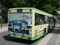 24.06.08,MAN der HCR Nr.90,Busbahnhof Wanne-Eickel Hbf.Werbung:Busfahrer gesucht.