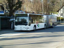 Mercedes Citaro G Nr. 62 (2000) der VZO am 7. März 2015 bei der Haltestelle Laupen ZH, Post. Endlich hat es geklappt mit unserer Fahrt auf der Linie 885 in einem der alten Gelenker. Leider nur bis Laupen. Ein anderes Mal erwischen wir vielleicht hoffentlich mal einen der alten Gelenker nach Eglingen oder sogar zum Atzmännig. 