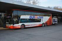 Aus Rumänien (CT-75-RTR) kommt dieser VanHool T 927 Astromega und fährt für EuroLines nach Bukarest. Aufgenommen am 18.01.2015, Berlin ZOB.
