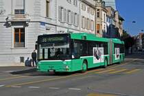 MAN Bus 765 auf der Linie 38 fährt zur Haltestelle am Wettsteinplatz. Die Aufnahme stammt vom 12.03.2015.