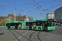 MAN Bus 771 auf der Linie 30 fährt zur Endstation am Bahnhof SBB. Die Aufnahme stammt vom 13.03.2015.