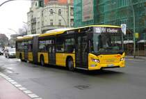 Scania Citywide LFA Wg.4437 auf Linie 135 auf der Klosterstr.in Spandau, 14.03.15