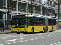 Ein Mercedes Benz Citaro C1 Facelift G der Rheingau-Taunus-Verkehrsgesellschaft fährt in Frankfurt am Main am 04.04.15 als SEV für die Straßenbahn Linie 11