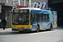 B-V 1678 (Mercedes Benz Citaro Facelift) fährt am 13.03.2015 auf der Linie 147 zum Hauptbahnhof in Berlin. Aufgenommen an der Friedrichstraße.
