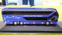 Rietze Anton Götten Reisebus (Neoplan Skyliner 11) Blue Star

Umbau mit Led-Licht.