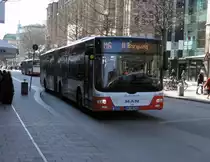 MAN Lions City G HHA 7460 auf Linie M6 am HBF/Mönckebergstr., 9.4.15