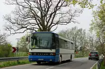 Dieser Setra S215SL überquert am 25.04.2015 den Katharinengraben in der Beetzseeheide. Vorleben :  ex Kirchner, Martfeld (DH-ZB 910); ex Stadtbus Schwäbisch Hall, Wagen 237.