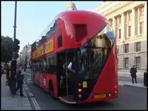 NBFL/Wright von Go-Ahead in London am 23.09.2013