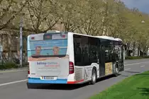 Mercedes Citaro von SWEG auf der Linie 55 fährt Richtung Kandern. Die Aufnahme stammt vom 18.04.2015.