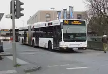 MB Citaro Facelift G HHA 7273 auf Linie 143 am Bf.Harburg, 9.4.15