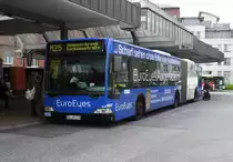 MB Citaro G HHA 7358 auf Linie M25 am Bf.Altona, 10.4.15