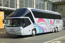 Neoplan Starliner L  Pletl , Frankfurt HBf/ZOB 29.04.2015