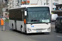 M-I 2198 (Iveco Crossway) fährt für die S-Bahn Berlin Schienenersatzverkehr. Aufgenommen am 11.04.2015 / Berlin Gesundbrunnen.
