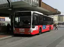 MB Citaro Facelift HHA 1313 auf Linie 283 am Bf.Altona, 10.4.15