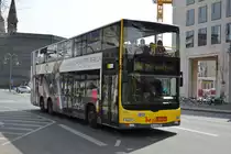 B-V 3277 fährt am 11.04.2015 auf der Linie 100. Aufgenommen wurde ein MAN Lion's City / Berlin Zoologischer Garten.
