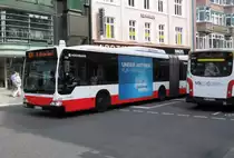 MB Citaro Facelift GDH HHA 7151 auf Linie 109 am Gänsemarkt, 10.4.15