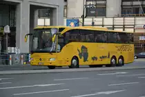 BRA-WH 660 fährt am 11.04.2015 durch Berlin. Aufgenommen wurde ein Mercedes Benz Tourismo / Berlin Zoologischer Garten.
