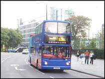 Volvo Wright von Golden Tours London in London am 24.09.2013