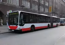 MB Citaro G HHA 7210 auf Linie M5 am HBF/Mönckebergstr. 10.4.15