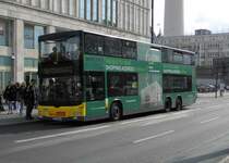 MAN Lions City DD BVG Wg.3429 auf Linie 200 am S+U Alex, 11.4.15