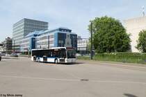 VBG/Eurobus Nr. 90 (Mercedes Citaro C2 O530) am 12.5.2015 beim Bhf. Glattbrugg