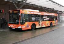 MB Citaro Facelift HHA 1117 auf Linie 277 am U/S Barmbek, 30.4.15