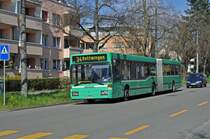 Mercedes O 405 734 auf der Linie 34 fährt zur Haltestelle Gotenstrasse. Die Aufnahme stammt vom 07.04.2015.