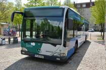 Am 01.05.2015 steht P-AV 912 auf dem Bassinplatz in Potsdam. Aufgenommen wurde ein Mercedes Benz Citaro.
