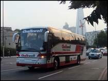 Volvo B12B Jonckheere von Chalkwell aus England in London am 24.09.2013