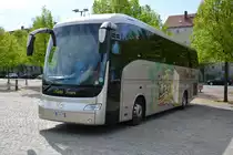 Aus Italien kommt dieser Irisbus Domino (EJ 084EY) und steht am 03.05.2015 auf dem Bassinplatz in Potsdam.
