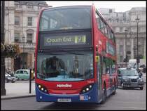 Dennis von Metroline in London am 25.09.2013