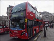 Dennis von Metroline in London am 25.09.2013