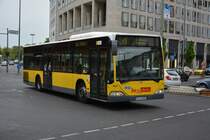 B-V 1478 fährt am 05.05.2015 auf der Linie 249. Aufgenommen wurde ein Mercedes Benz Citaro / Berlin Joachimsthaler Straße - Kantstraße.
