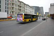 B-V 1478 fährt am 05.05.2015 auf der Linie 249. Aufgenommen wurde ein Mercedes Benz Citaro / Berlin Joachimsthaler Straße - Kantstraße.
