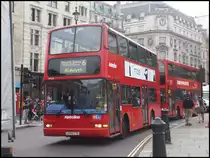 Volvo Plaxton von Metroline in London am 25.09.2013