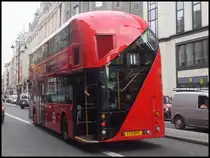 NBFL/Wright von Go-Ahead in London am 25.09.2013