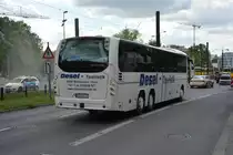 Am 07.05.2015 fährt MSH-LD 17 durch Berlin. Aufgenommen wurde ein Neoplan Trendliner / Berlin Alexanderplatz.
