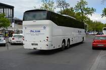 WOT 14051 fährt am 07.05.2015 durch Berlin. Aufgenommen wurde ein Bova Futura / Berlin Zoologischer Garten.
