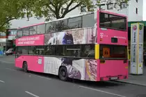 B-US 3704 steht am 07.05.2015 in Berlin am ZOB. Aufgenommen wurde ein MAN SD 202.
