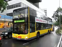 MAN Lions City DL Wg.3141 auf Linie 186 am S+U Rathaus Steglitz, 13.6.15