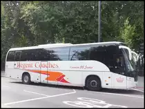 Beulas Cygnus von Regent Coaches aus England in London am 26.09.2013