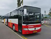 . VU 4017, Mercedes Benz Integro von Voyages Unsen, aufgenommen am Bahnhof in Ettelbrück.  19.06.2015