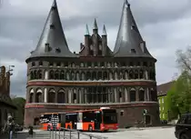 MB Citaro Facelift G SL Wg.417 auf Linie 9 am Holstentor, 14.5.15