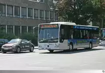 Mercedes Benz Citaro  Städtische Werke Überland Werke Coburg (SÜC) Bus und Aquaria GmbH  mit Vollwerbung für die Brauerei Franken Bräu. Aufgenommen am 11. Juli 2015.