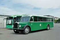 Saurer Oldtimer mit der Betriebsnummer 2 steht auf dem Hof der Garage Rankstrasse. Die Aufnahme stammt vom 29.06.2015.