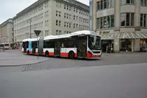 HH-YB 1478 ist am 11.07.2015 auf der Linie 109 in Hamburg unterwegs. Aufgenommen wurde ein Volvo 7900 Hybrid Gelenkbus / Hamburg Mönckebergstraße.
